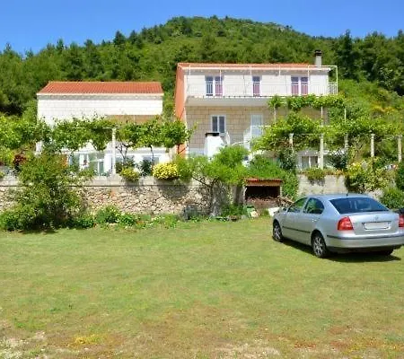 With Sea View 3558-3 *