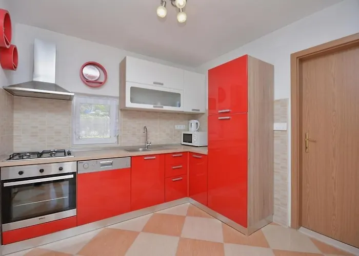 With Sea View 3558-3 *